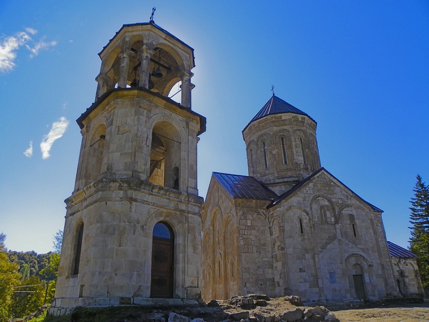 никоцминда.jpg