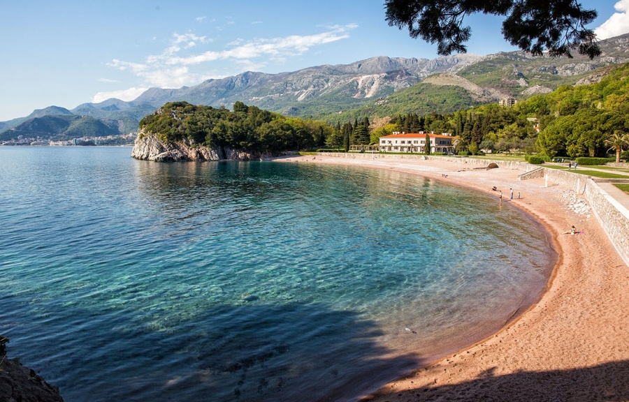 Milocer-Beach.jpg